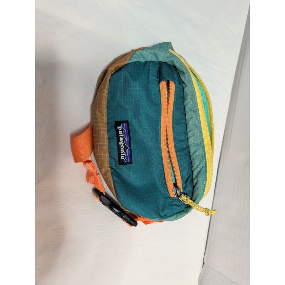 Patagonia Ultralight Black Hole Mini Hip Pack Multi Color Patchwork Rare EUC